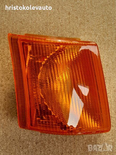Мигач десен жълт FORD TRANSIT 2233491101, снимка 1