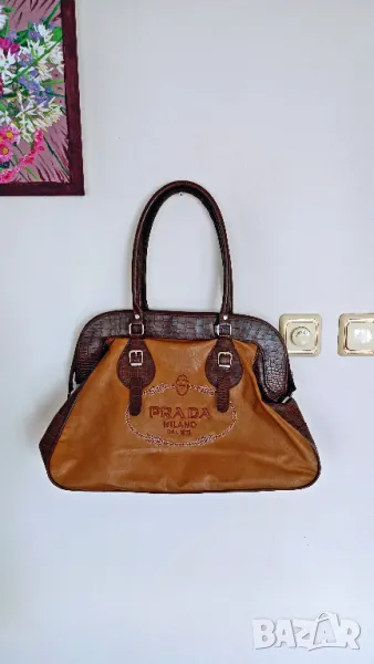 Prada голяма кожена чанта, снимка 1