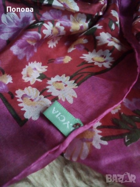 Копринен марков голям флорален  шал, снимка 1