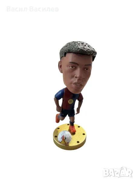 Фигурка на Ламин Ямал с Барселона, снимка 1