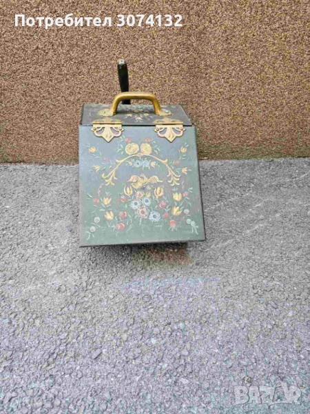 Ретро шкафче за дърва и въглища, снимка 1