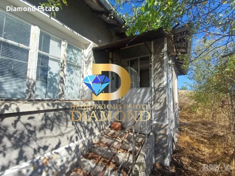 Къща с 3 парцела в село Великово, общ. Гълъбово, снимка 1