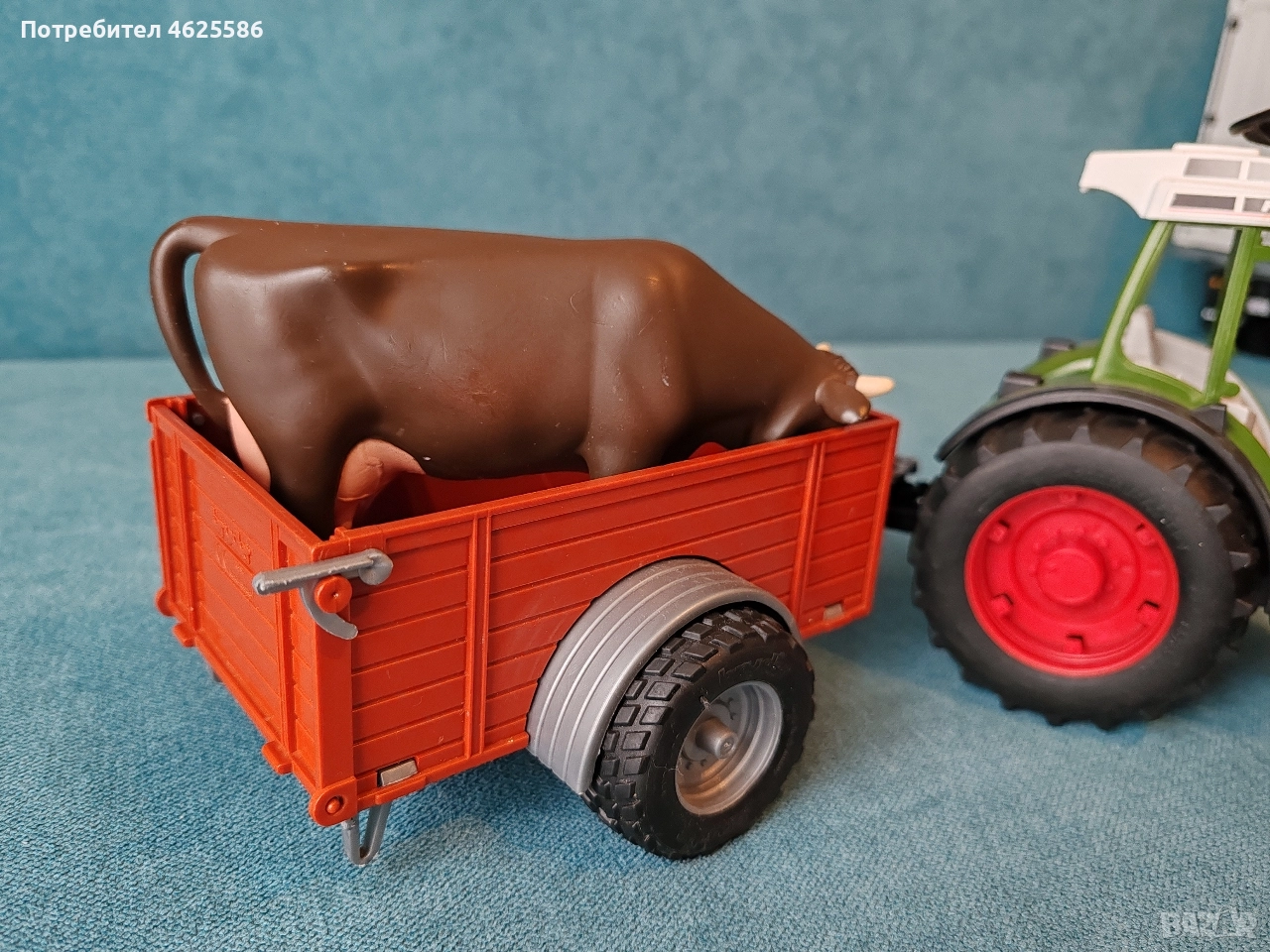 Bruder трактор с ремарке , снимка 1