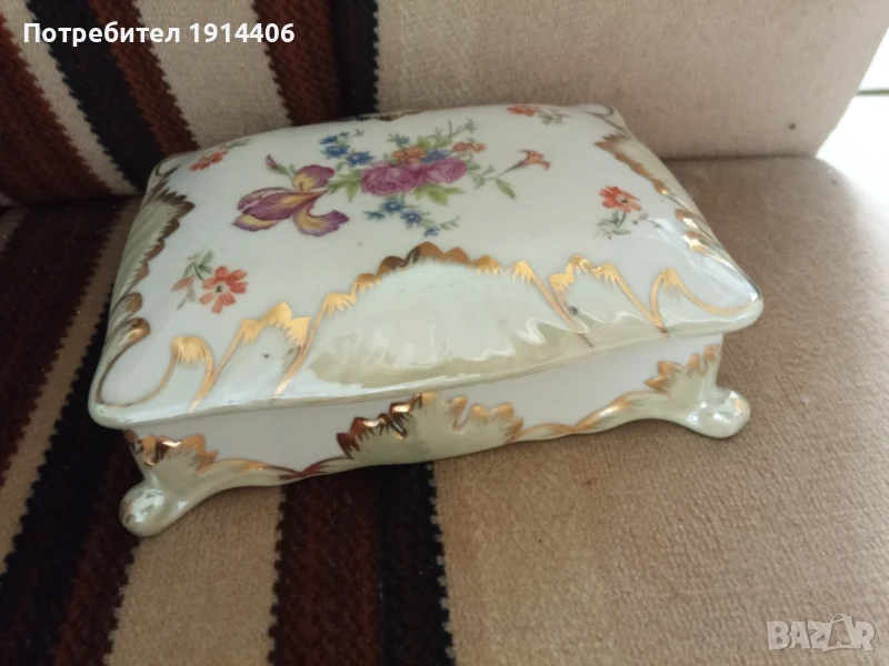 Изящни порцеланови фигури, снимка 1