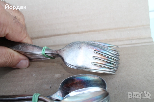 Посребрени вилици и лъжици , снимка 8 - Други ценни предмети - 52616748