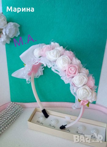 Нежно красива бяла диадема с малко розов акцент, снимка 5 - Шноли, диадеми, ленти - 28444444