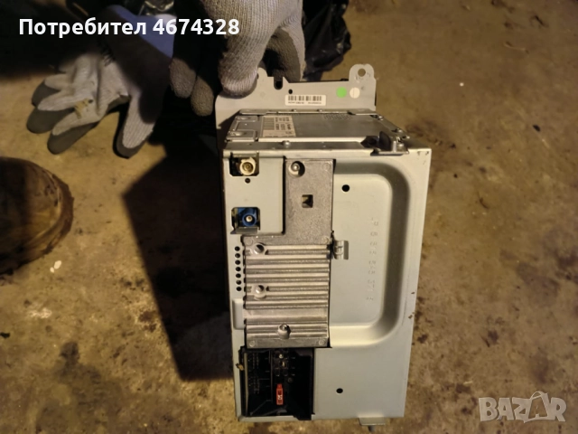 Авторадио от Фолксваген Пасат б6, снимка 4 - Части - 52730485