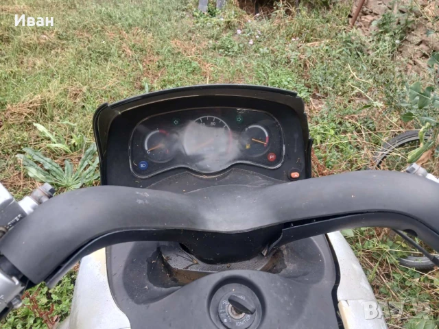 Продавам Кимко 250 2002 цял или на части, снимка 4 - Части - 51430337