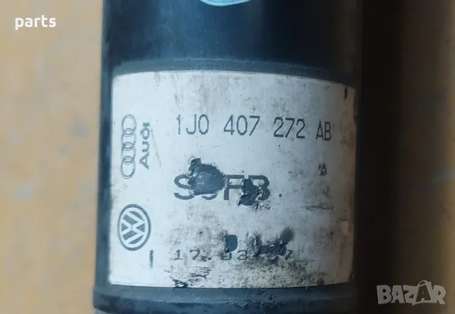 Предна Дясна Полуоска 1.6 Бензин Ауди A3 8L N:297 (1)
- VW Голф 4 - 1J0407272AB, снимка 4 - Части - 50279375