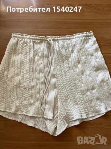 Дамски сатинирани панталонки, снимка 2 - Къси панталони и бермуди - 50834231