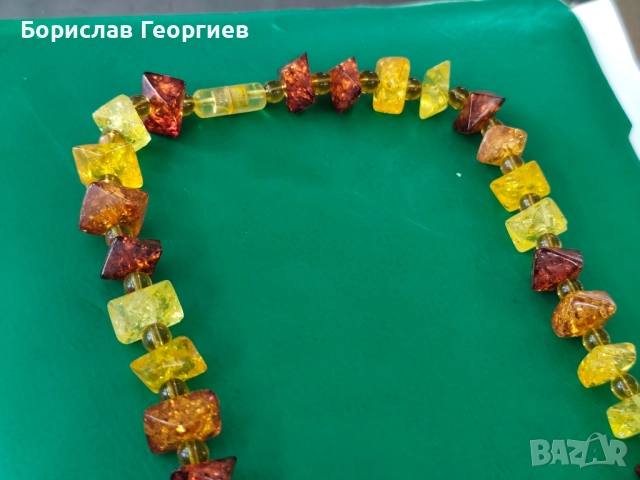 Гердан от кехлибар, снимка 4 - Колиета, медальони, синджири - 51521539