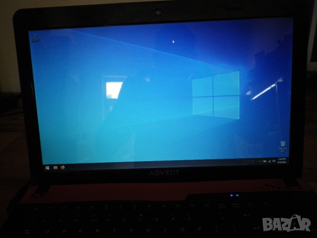 Лаптоп Advent Monza T100 Pink, снимка 3 - Лаптопи за дома - 29541403