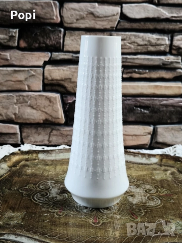 Порцеланови вази , снимка 3 - Антикварни и старинни предмети - 52174083