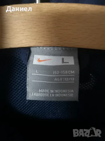 Детско горнище Nike , снимка 4 - Детски анцузи и суичери - 48774626