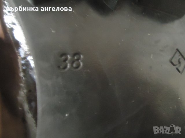 Дамски зимни обувки тип кубинки от естествена лачена кожа, снимка 8 - Дамски боти - 38551653