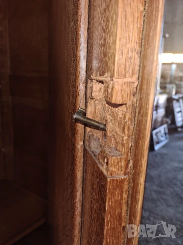 Масивен гардероб внос от Европа, снимка 4 - Гардероби - 50644809