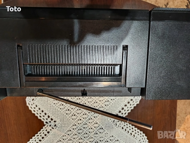 Радио касетофон Hitachi TRK 540, снимка 3 - Радиокасетофони, транзистори - 52665197