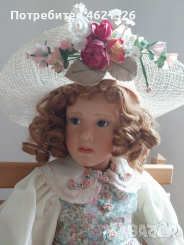 Порцеланова кукла Каролайн от Памела Филипс колекция „Сладкиши на лятото в Джорджтаун“ сертификат, снимка 8 - Декорация за дома - 52079363