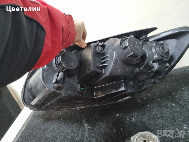 Десен фар за Хюндай Санта фе с оранжев мигач, снимка 9 - Части - 53212495