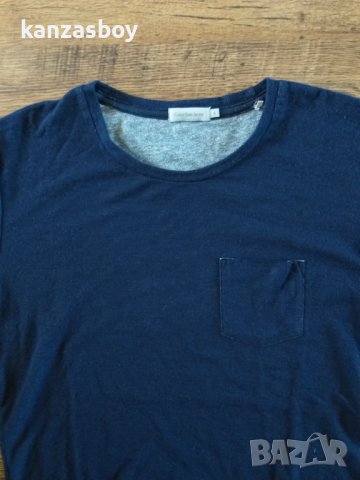 calvin klein - страхотна мъжка тениска КАТО НОВА, снимка 2 - Тениски - 40361583