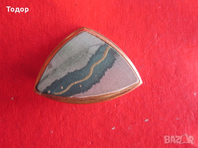 Позлатена брошка, снимка 2 - Други - 34793959