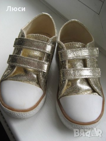 боти и маратонки - обувки за принцеси, снимка 11 - Детски обувки - 32634033
