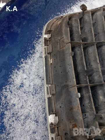 Решетка с емблема VW Passat 5.5, снимка 6 - Части - 53484038