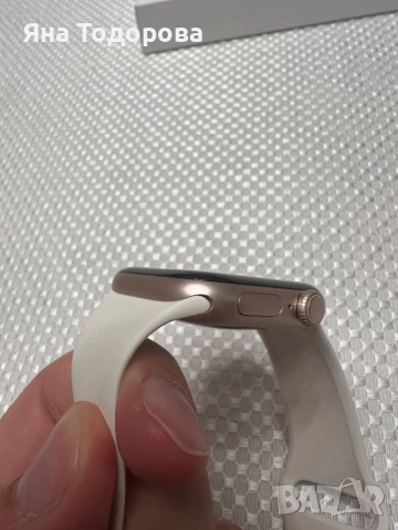 Apple Watch Series 10 42mm, снимка 5 - Друга електроника - 52301088