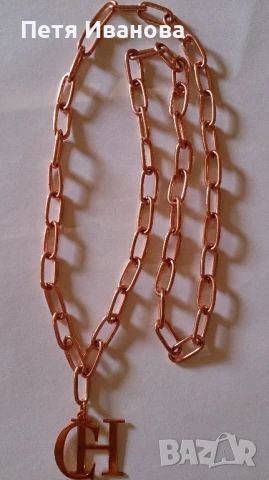 различни сетове на Guess, Carolina Herera, Moscino и други , снимка 4 - Бижутерийни комплекти - 50826549