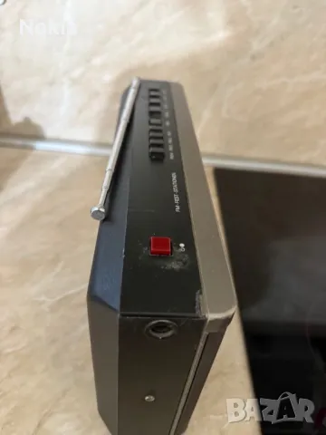 GRUNDIG Concert Boy 220 - Radio tranzistor  GRUNDIG Concert Boy 220 , снимка 2 - Радиокасетофони, транзистори - 49614059