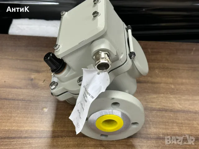 Предпазно Газово Реле Бухолц EMB URF 25/10, снимка 7 - Други машини и части - 50041998