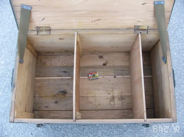 Оригинал Български Военен Дървен САНДЪК 76x44x36см БНА Контейнер с Прегради Дръжки Заключалки БАРТЕР, снимка 5 - Антикварни и старинни предмети - 49036465