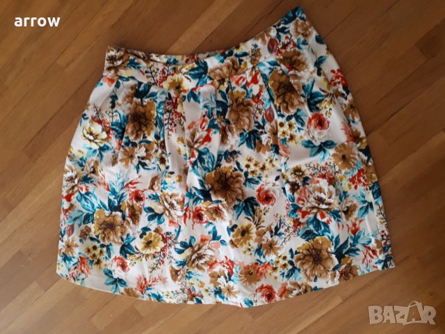 Флорална пола Страдивариус, снимка 8 - Поли - 26648309