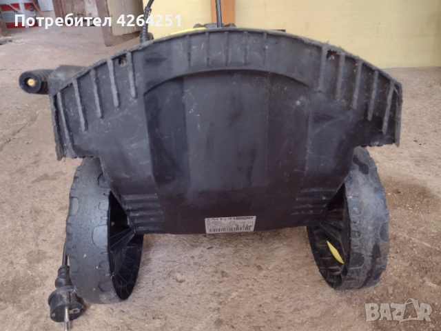 Водоструйка Karcher K5 Premium, снимка 9 - Парочистачки и Водоструйки - 52154184