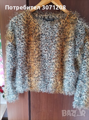 Пуловер, снимка 1 - Блузи с дълъг ръкав и пуловери - 38630357