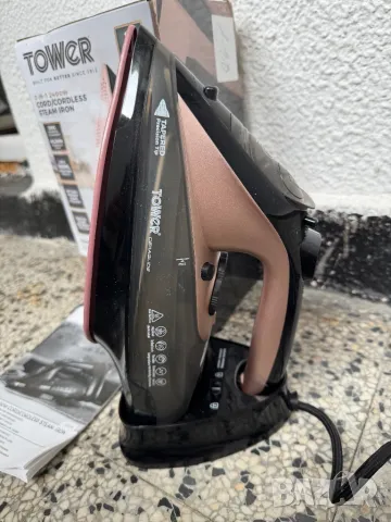 Парна Ютия Tower T22008RGVDE – Мощна Ютия 2400W за Бързо и Лесно Гладене!, снимка 2 - Ютии - 50436436