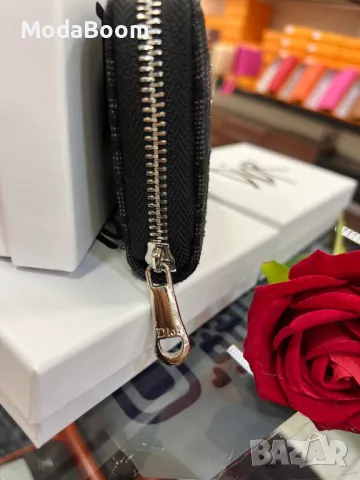 Christian Dior дамски портмонета Различни цветове , снимка 10 - Портфейли, портмонета - 48473710