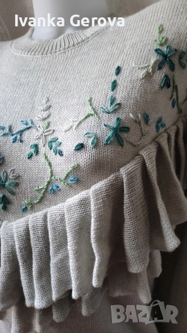 Дамска блуза,ръчно бродирана , снимка 3 - Блузи с дълъг ръкав и пуловери - 53479237