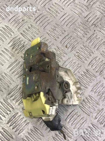 Задна лява брава Ford Focus 1999г. 