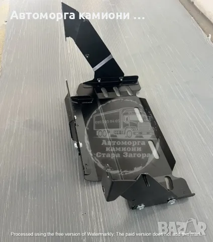 Предпазна ламарина картер Man, снимка 2 - Части - 47755395