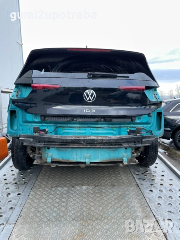 Продавам на Части Volkswagen ID.3 pro 62kW