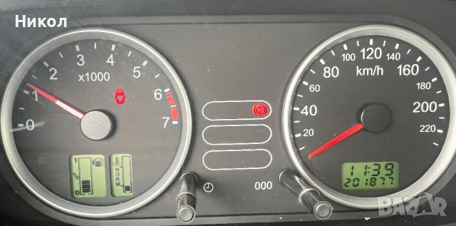 Ford Fiesta 1.3 , снимка 6 - Автомобили и джипове - 53527829