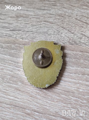 Награден знак "младежки труд, учение и Творчество", снимка 2 - Антикварни и старинни предмети - 43766363