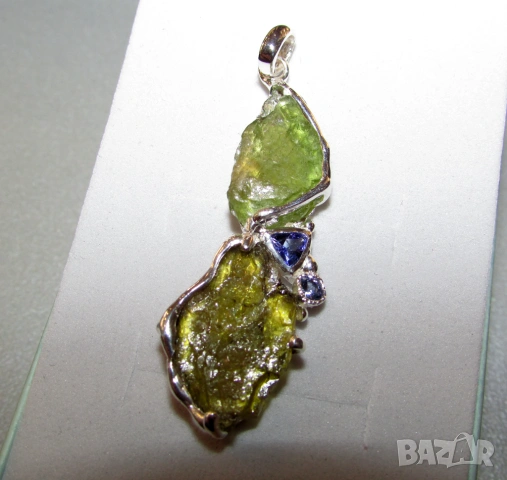 Страхотно колие с автентичен зелен турмалин 11 карата, снимка 2 - Колиета, медальони, синджири - 53512701