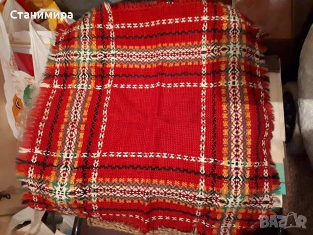 битово каре - 2 бр., снимка 2 - Покривки за маси - 51556573