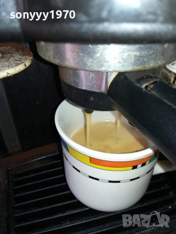 DELONGHI 15BAR SWISS 2205221336, снимка 4 - Кафемашини - 36839211