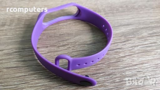 Каишка за Xiaomi MI Band 4 силикон, снимка 1 - Смарт гривни - 28395866