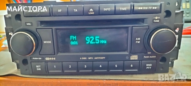 CHRYSLER RADIO 6 CD PLAYER, снимка 2 - Аксесоари и консумативи - 52748101
