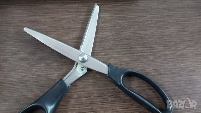 Професионална ножица за рязане и зиг-заг, снимка 2 - Оборудване за магазин - 32284871
