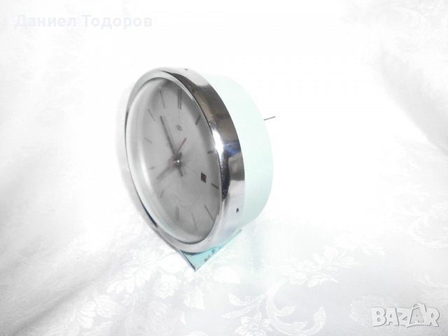 Стар Китайски Механичен Будилник - Работи и Звъни, снимка 7 - Колекции - 39007938